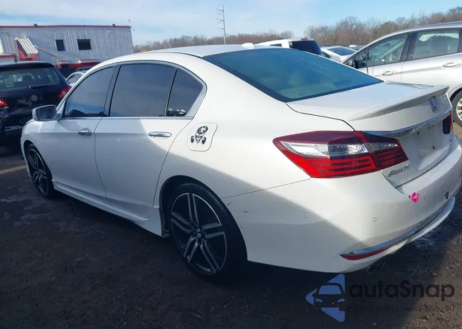 1HGCR3F92GA035476: 41679149