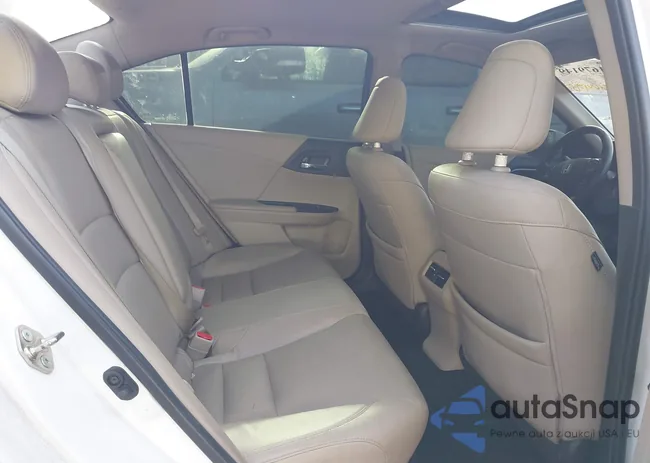 1HGCR3F92GA035476: 41679149