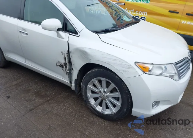 4T3ZA3BBXBU051332: 41679366