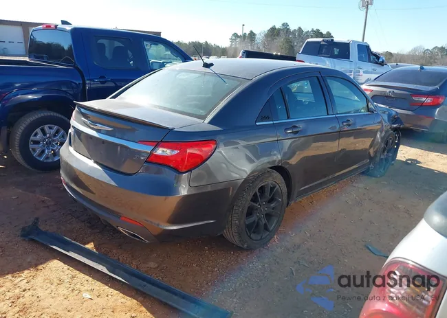 1C3CCBBG9EN186811: 41680785