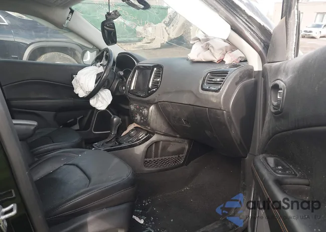 3C4NJDCB1MT522099: 41680834