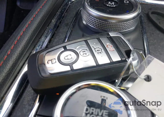 1FMJU2A84PEA53365: 41683102