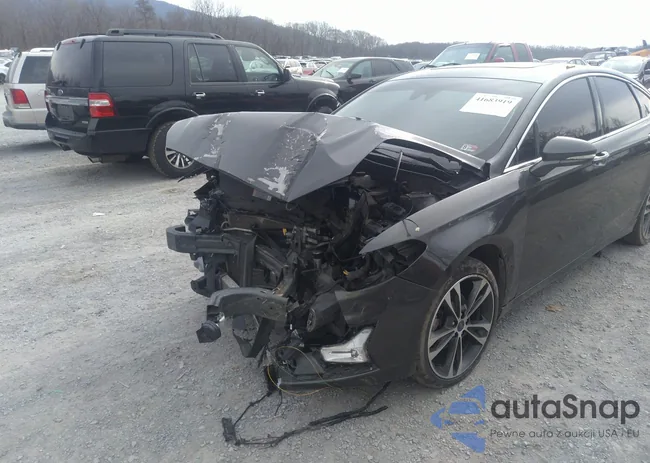 3FA6P0D96LR205539: 41683919