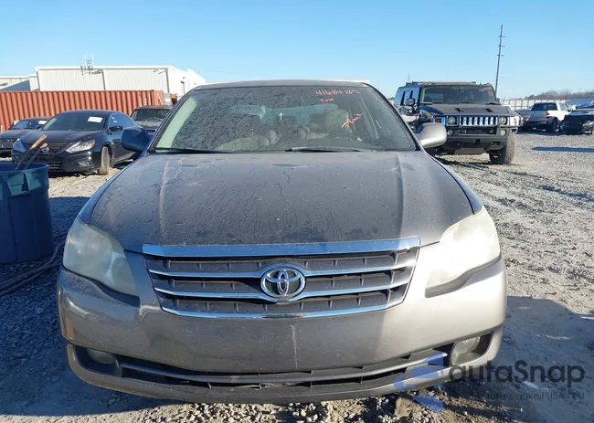 4T1BK36B36U137489: 41684189