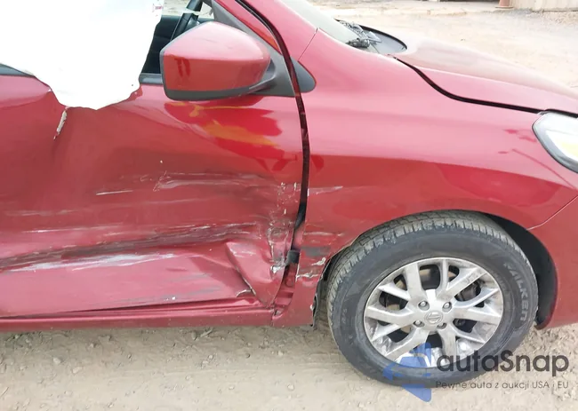 3N1CN7AP1JL856871: 41686595