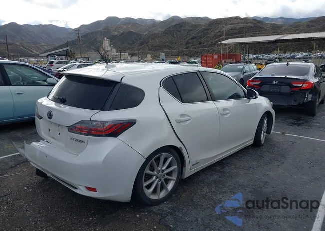 JTHKD5BH3D2139948: 41686498