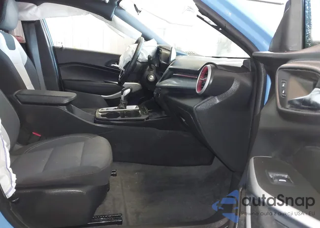 KL77LGE26RC198908: 41687632