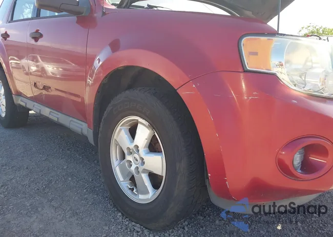 1FMCU0C76CKA84582: 41687996