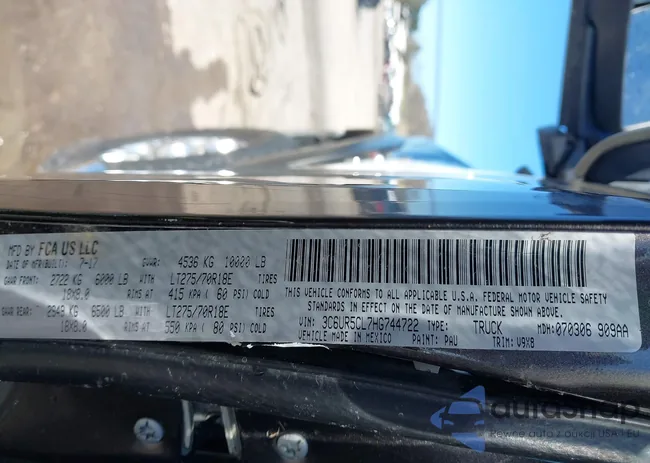 3C6UR5CL7HG744722: 41688819