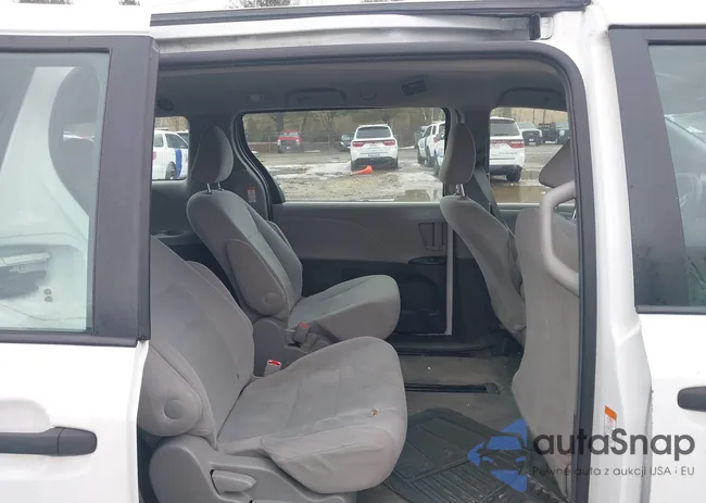 5TDZK3DC4FS539976: 41688991