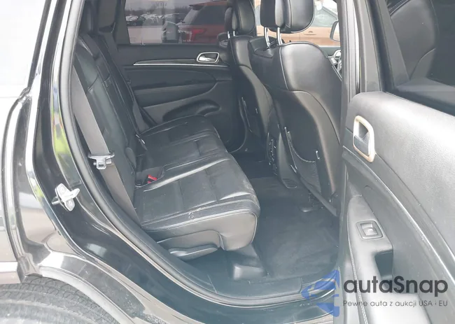 1C4RJECG7EC465875: 41688159