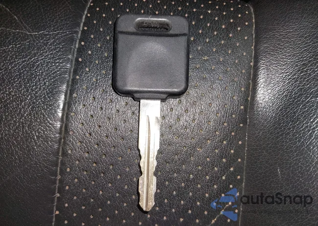 JN1AZ34E45M653631: 41689560