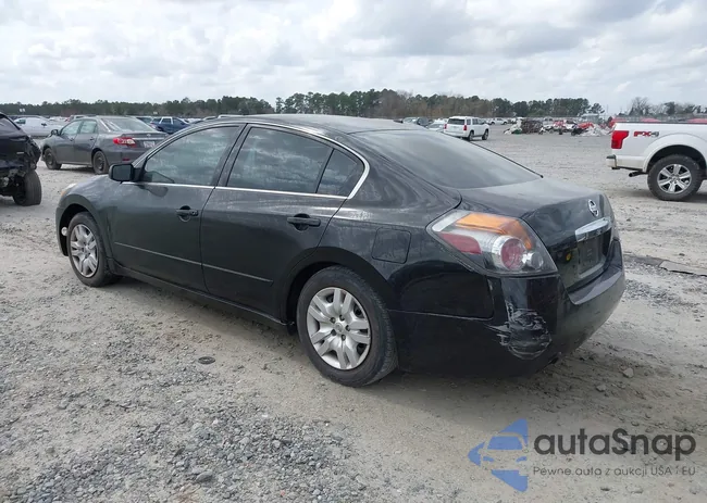 1N4AL2AP4BC131510: 41689808