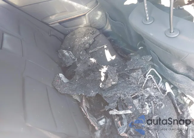 WDDHF8HB4BA424936: 41689393