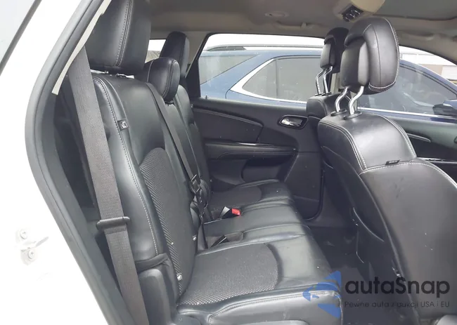 3C4PDCGB6LT264732: 41690603