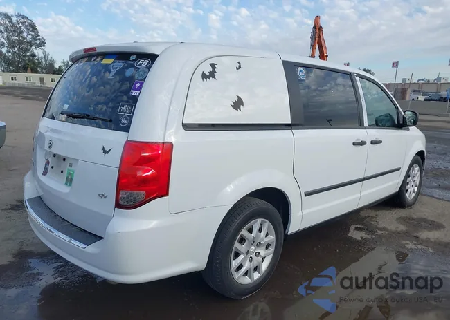 2C4JRGAG2ER349902: 41690923