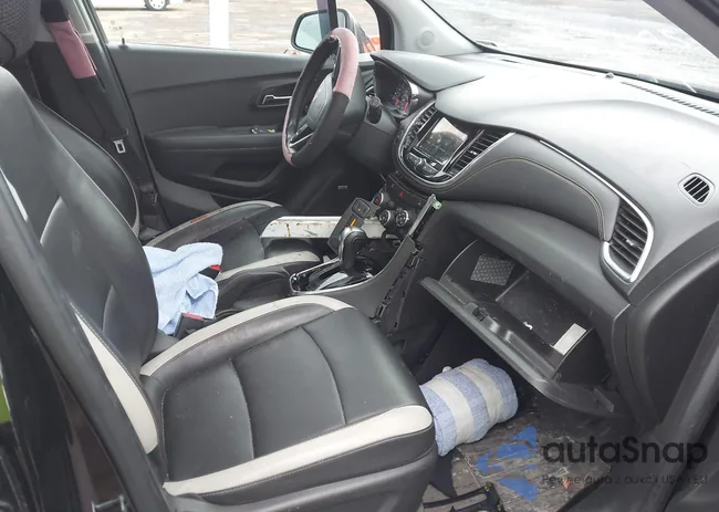 KL7CJMSB2JB516721: 41690950