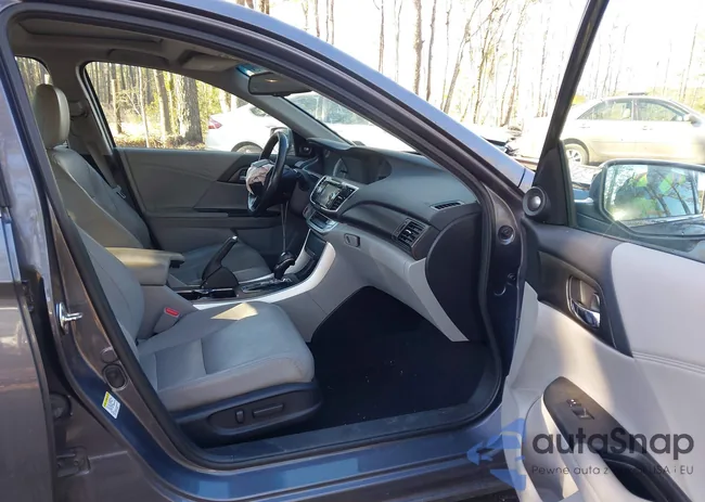 1HGCR3F80DA016458: 41691028