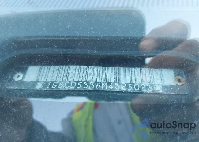 1G6CD53B6M4325023: 41691043