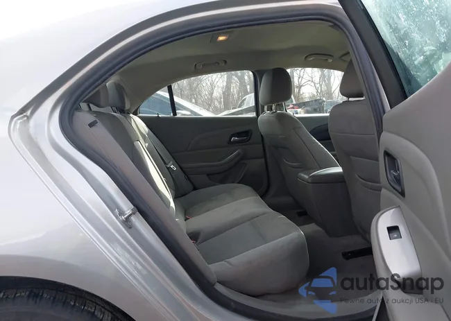 1G11A5SA5GU127679: 41691097