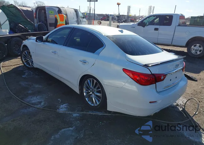 JN1BV7APXEM681186: 41690353