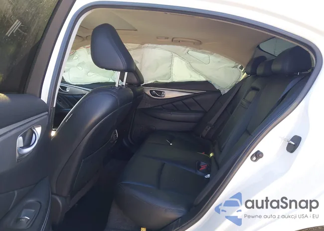 JN1BV7APXEM681186: 41690353