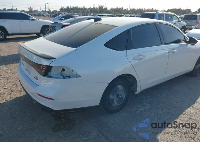 1HGCY2F79RA075536: 41690368