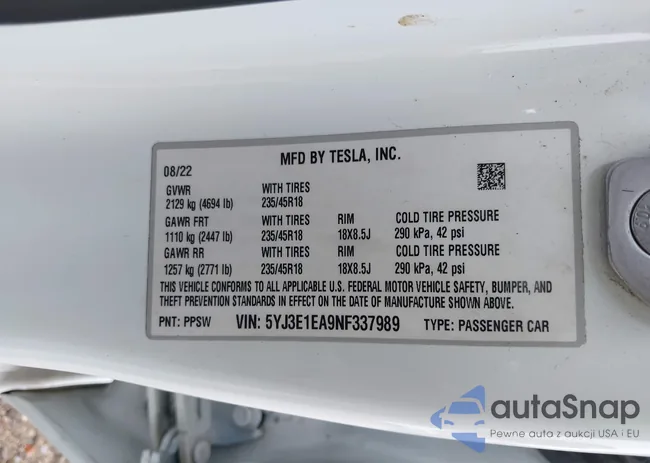 5YJ3E1EA9NF337989: 41690465