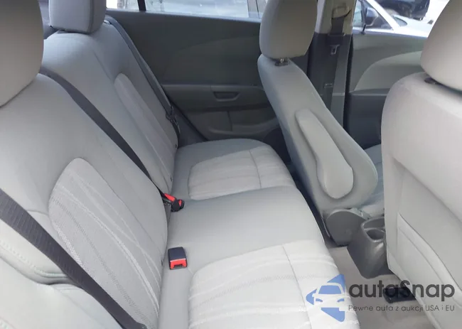 1G1JC5SH3D4233406: 41691935