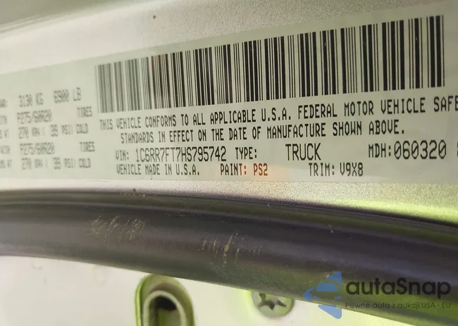 1C6RR7FT7HS795742: 41692072