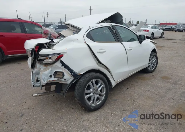 3MYDLBYV8HY169156: 41691447