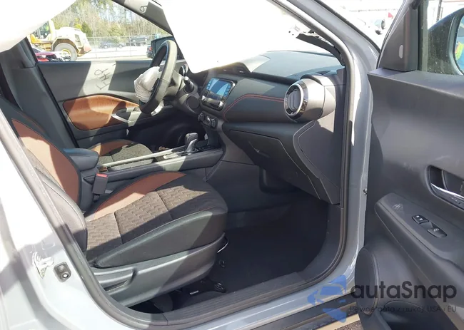 3N1CP5DV7ML552649: 41692326