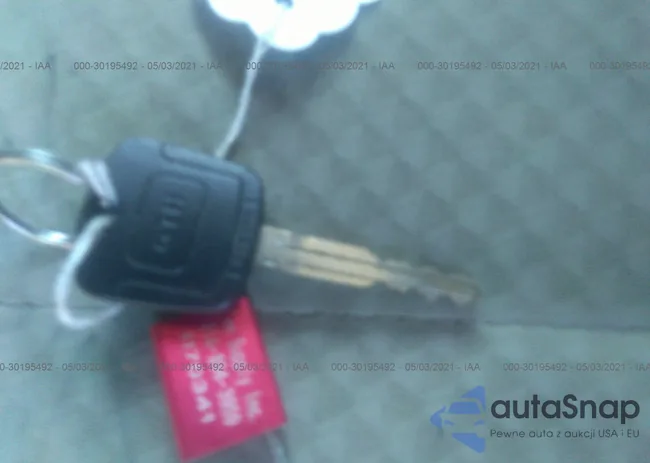 4T1BE46K69U392851: 41694946