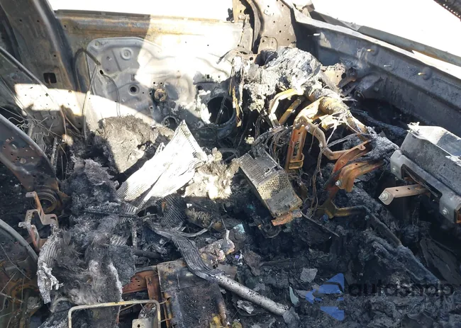 5XYKTCA6XDG415864: 41696541