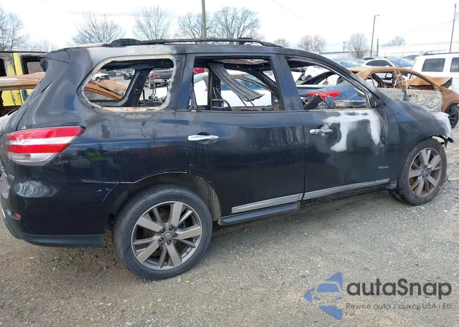 5N1CR2MM4EC638247: 41696901