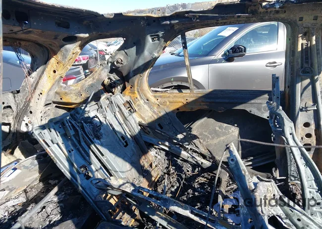 4JGFB4JB2MA302560: 41697693