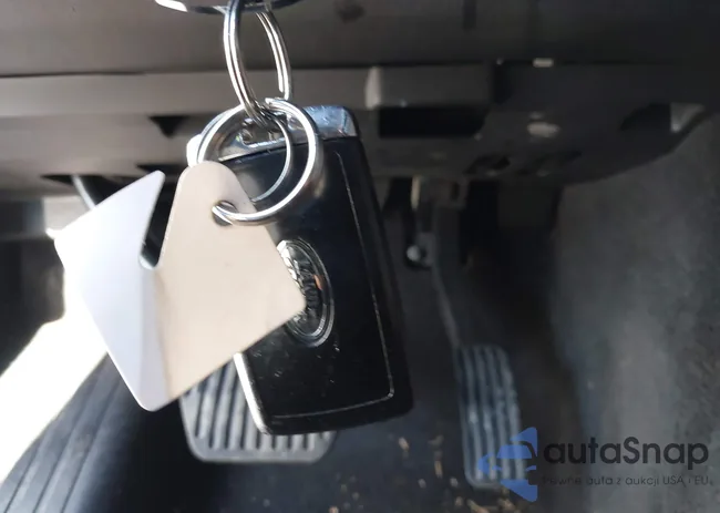 SALRT2RV2KA095272: 41697949