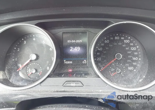 3VV2B7AX7JM095289: 41698571