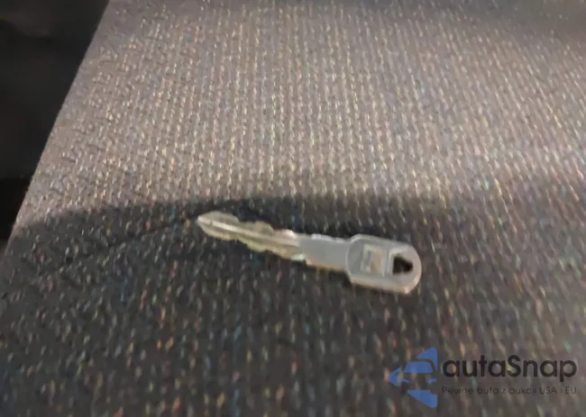 1GCEC14T21Z145657: 41698731