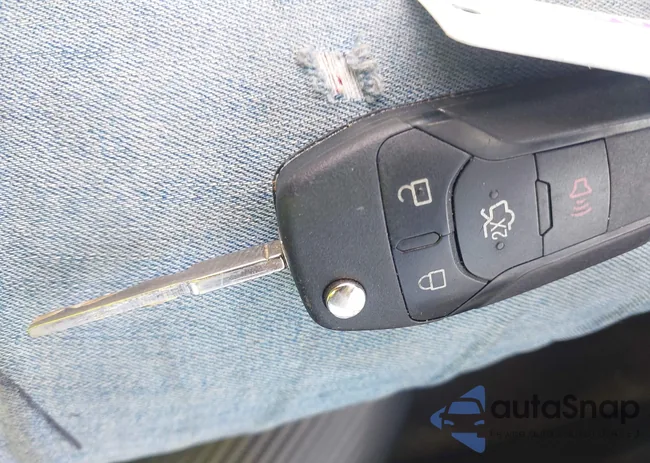 3FA6P0HD1ER220368: 41698236