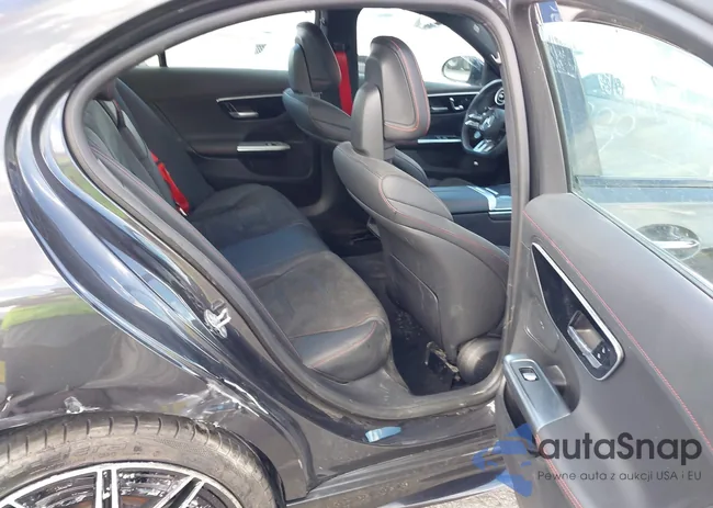 W1KAF8HB6RR185662: 41699577