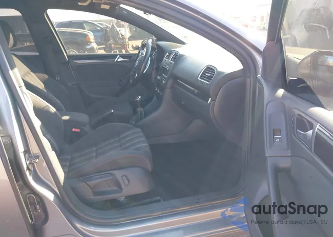 WVWGV7AJ1CW219261: 41699718