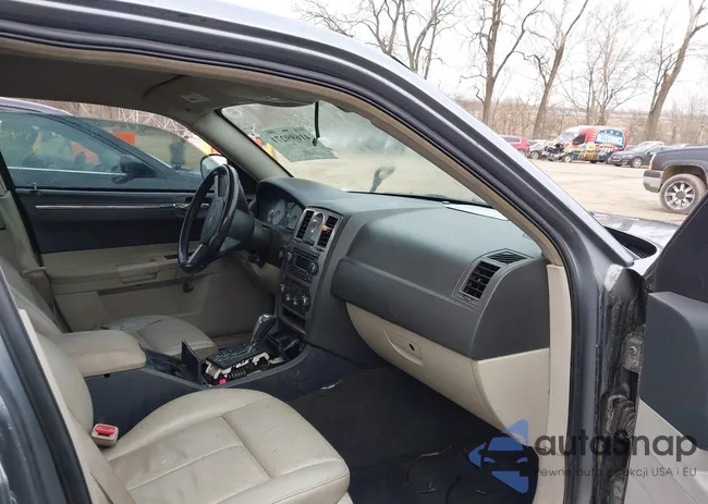 2C3KA53G96H538748: 41699271