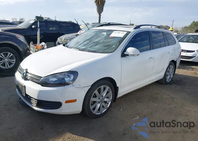 3VWPL7AJ7CM686140: 41700711
