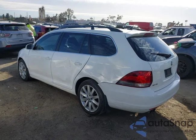 3VWPL7AJ7CM686140: 41700711