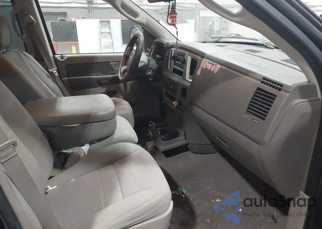 1D7HA18208J104270: 41700397