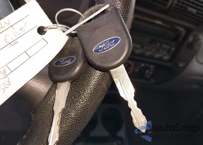 1FTZR15E81TA80574: 41701571