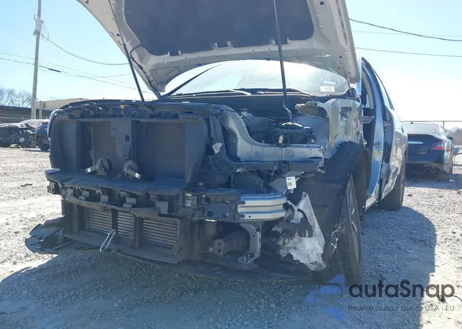 2LMPJ8J99NBL19958: 41701775