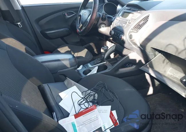 KM8JTCAF7EU849392: 41701883