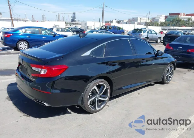 1HGCV1F3XNA097104: 41701321